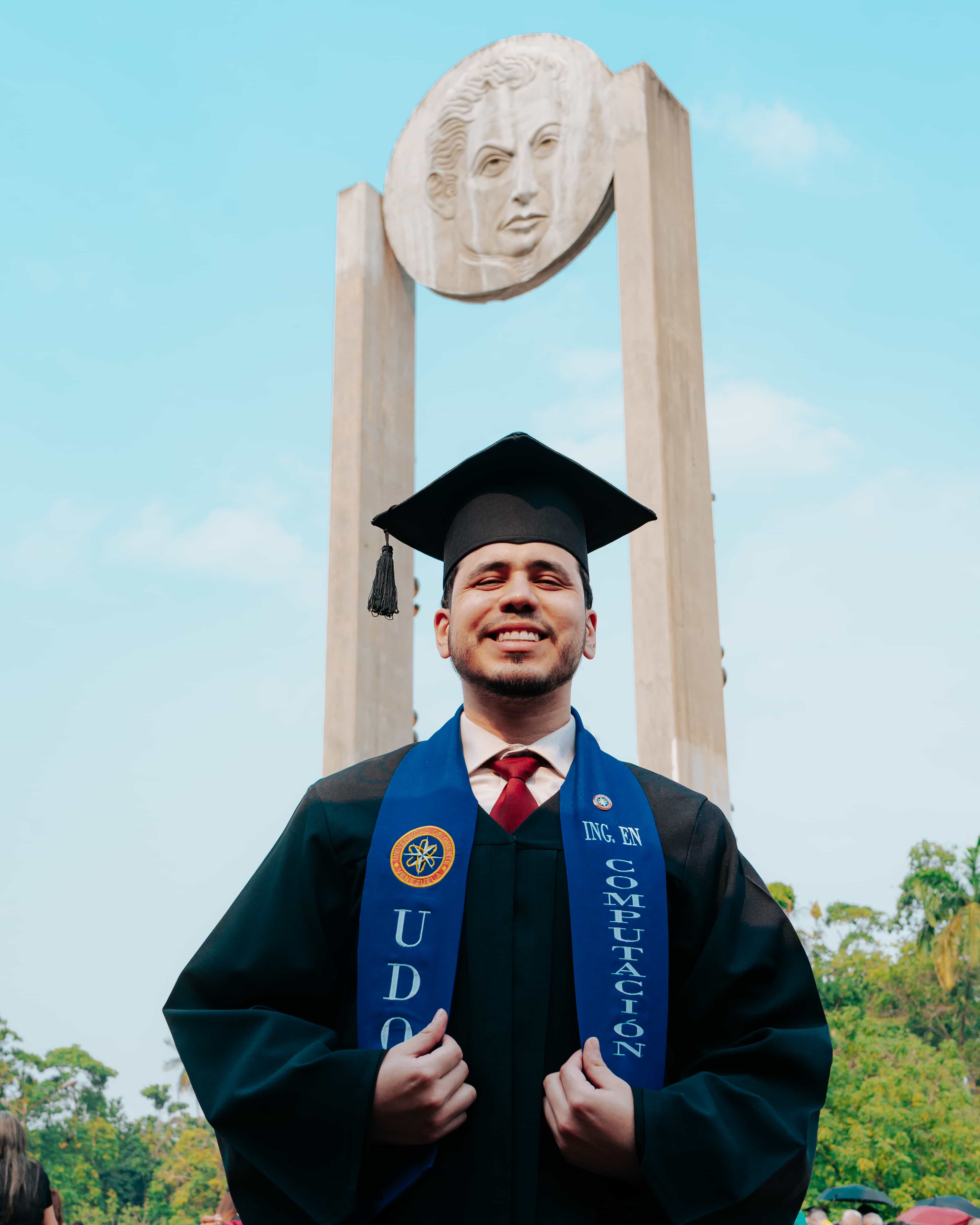 David Gamboa Rojas durante su graduación como Ingeniero en Computación